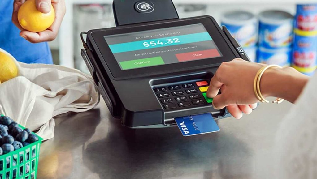 what-does-pos-mean-in-banking-compare-pos-vs-debit-2022