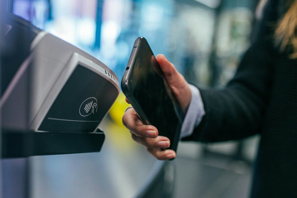 NFC payments: What are they and how to accept them?